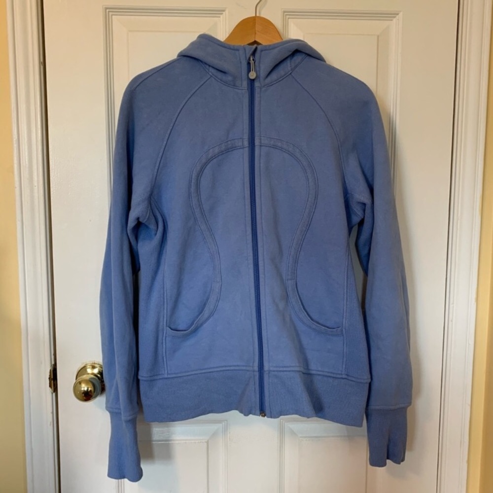 BLUE LULULEMON HOODIE